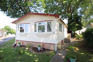 Photo 16- click for photo gallery